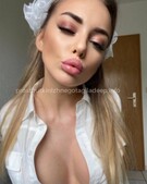 Анкета проститутки Викуля - метро Ломоносовский, возраст - 25